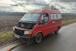 Ford Transit Connect ����
