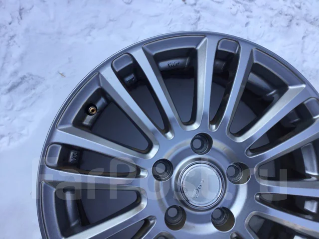 Yokohama Laycea. 6.5x16", 5x114.3, ET53, �� 54,1���. ����