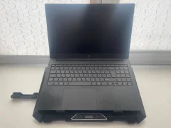 F+ Flaptop. 16", 1,3����, ��� 8 ��, ���� 500���, WiFi: 1, Bluetooth: 1, ����������� �� 5��. ����