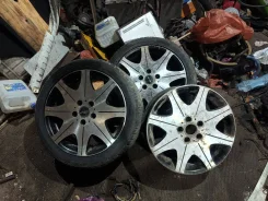 Hot Stuff Stich Legzas. 7.0x17", 5x113, ET42, �� 60,7���. ����
