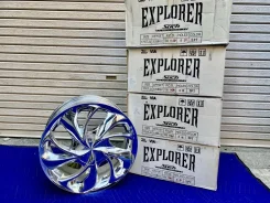 Hot Stuff Stich Explorer