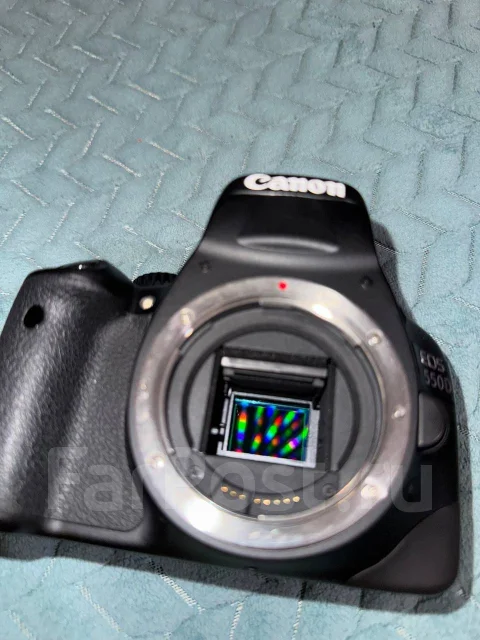 Canon EOS 550D Kit. 10 - 14.9 ��, ���: 4� ����