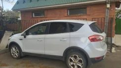 Ford Kuga ����