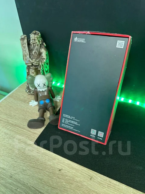 OnePlus 13. �����, 512 ��, ������, 3G, 4G LTE, 5G, NFC ����