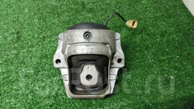 ����� ��������� Audi Q5 8r0199381c 8R0199381C ����