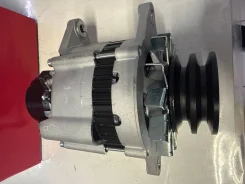 ��������� Nissan Atlas/Caravan/Datsun/Terrano 12V 70A 50cc � ������� 2310002N15 TD23/TD25/TD27/QD32 2310002N15 ����