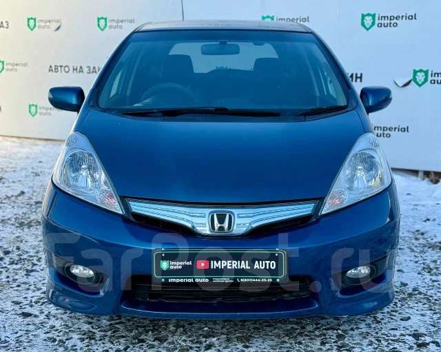 Honda Fit Shuttle. �������, ��������, 1.3 (88��.�.), ������, 187 000����. �� ����