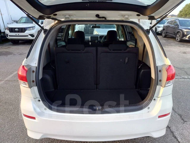 Toyota Wish. ZGE20, 2ZRFAE ����