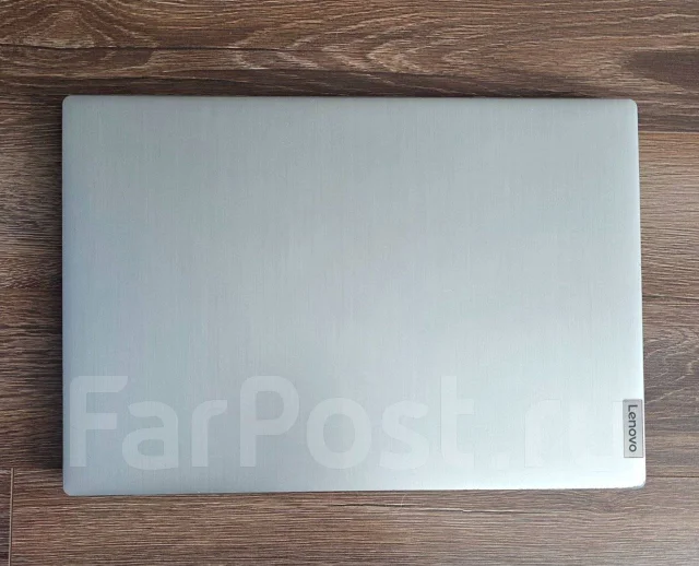 Lenovo. 15.6", 2,7����, ��� 8 ��, ���� 512���, WiFi: 1, ����������� �� 3��. ����