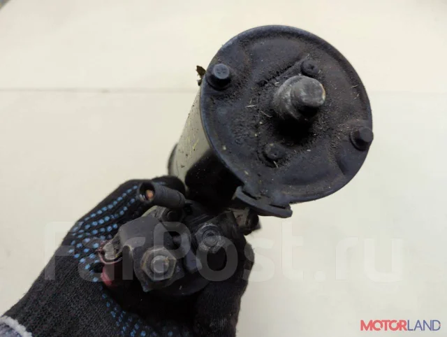 ������� BMW 5 E60 2003-2010 20919432 12418581097 ����