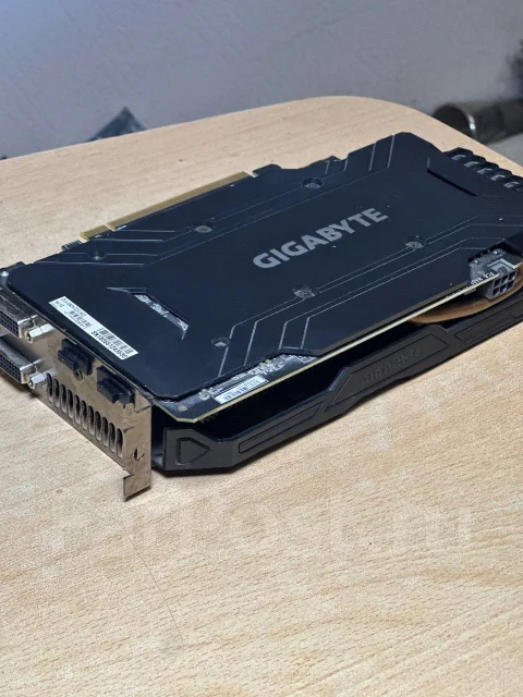 GeForce GTX 1060 ����