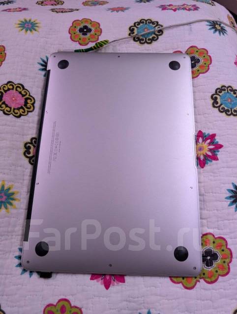 Apple MacBook Air 13 2011 Mid. 13", 1,8����, ��� 4 ��, ���� 256���, WiFi: 1, Bluetooth: 1, ����������� �� 6��. ����
