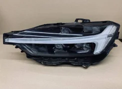 ���� ����� Volvo XC60 2 ���� 2021-2025 LED MID 32338985 ����
