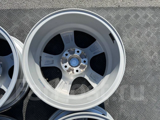 Violento. 6.5x16", 5x114.3, ET47, �� 73���. ����