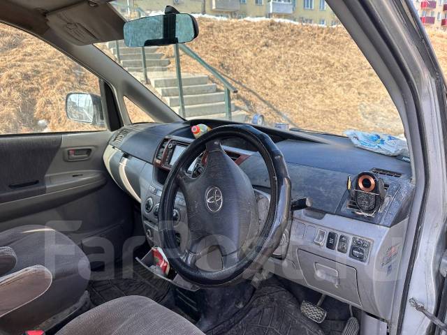 Toyota Noah. �������, 4wd, 2.0, ������, 250 000����. ��, ��� ��� ����
