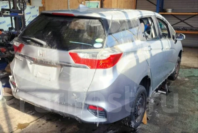 Honda Shuttle. GK9, L15A ����