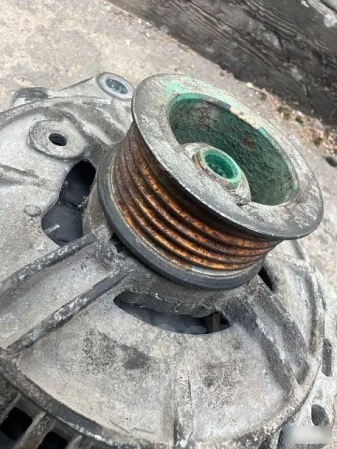 ��������� Ford Transit Connect 93BB10300AE 93BB10300AE ����