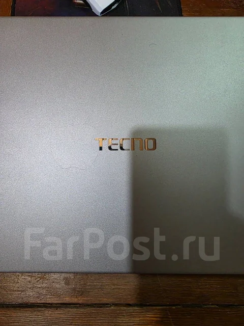 Tecno MegaBook K16S. 16", 2,3����, ��� 16 ��, ���� 1 000���, ����������� �� 8��. ����