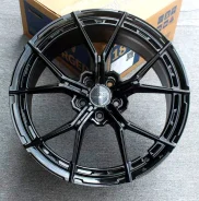 Vossen HF-5. 8.5x19", 5x114.3, ET35, �� 73,1���. ��� ����� �� ������������ ����