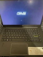 Asus VivoBook. 14", ��� 8 ��, WiFi: 1, Bluetooth: 1 ����