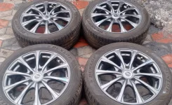 Dunlop Airnova. 7.0x17", 5x114.3, ET48 ����