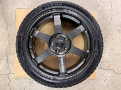 RAYS Volk Racing TE37 Saga
