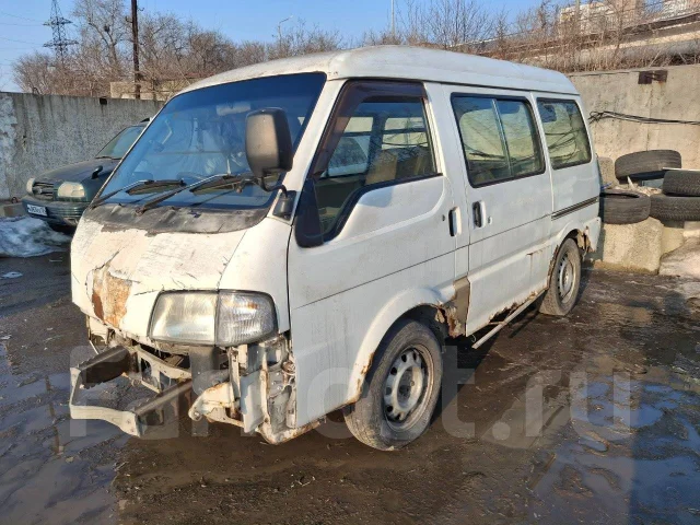 Nissan Vanette. SK82MN, F8 ����