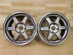 RAYS Volk Racing TE37
