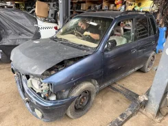 Ford Festiva. DW3W ����