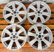 MID. 7.0x17", 5x114.3, ET38, �� 73,1���. ����