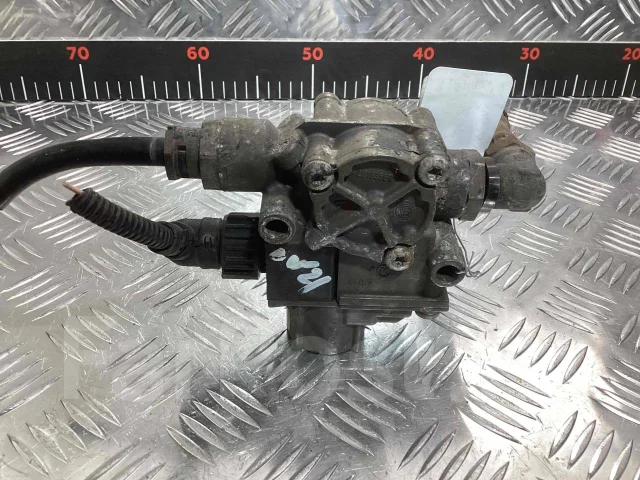 ���� ABS Iveco 1304635 1304635 ����