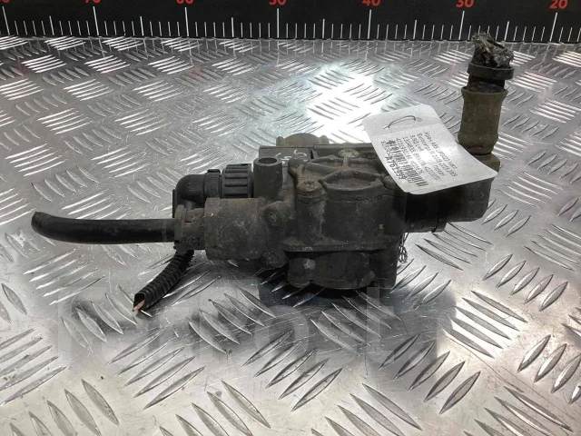 ���� ABS Iveco 1304635 1304635 ����