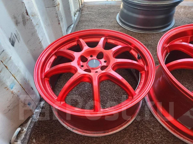 Work Emotion D9R. 7.0/8.5x17", 4x100, ET38/42 ����