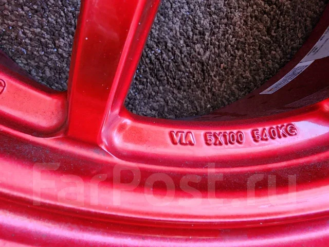 Work Emotion D9R. 7.0/8.5x17", 4x100, ET38/42 ����