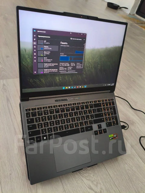 Mechrevo. 16", 165����, ��� 16 ��, ���� 1 024���, WiFi: 1, Bluetooth: 1, ����������� �� 1��. ����