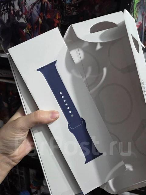 Apple Watch Series 10. IP68 ����