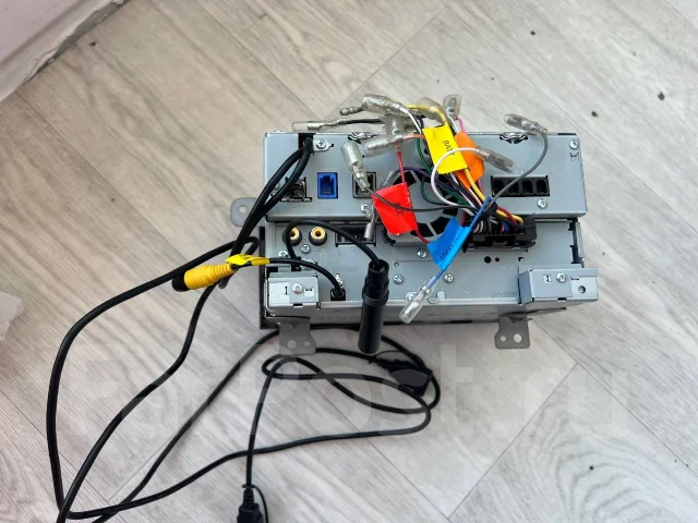 Kenwood MDV ����