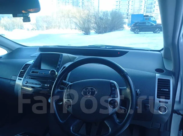 Toyota Prius. ��������, ��������, 1.5 (76��.�.), ������, 300 030����. �� ����