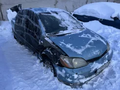 Toyota Echo. JTDBT123XY0070548, 1NZ1341190 ����