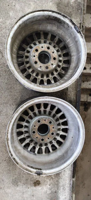 BMW. 7.0x15", 5x120 ����