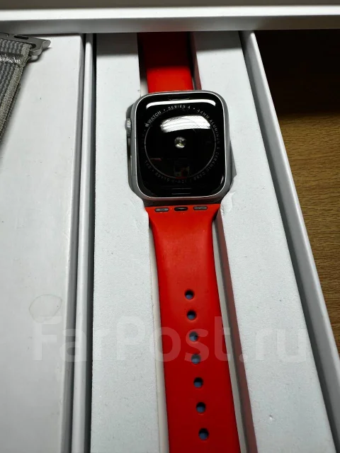 Apple Watch Series 4. GPS, NFC ����