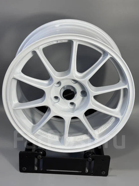 Weds Sport TC105X. 8.0x17", 5x114.3, ET35, �� 73,1���. ����