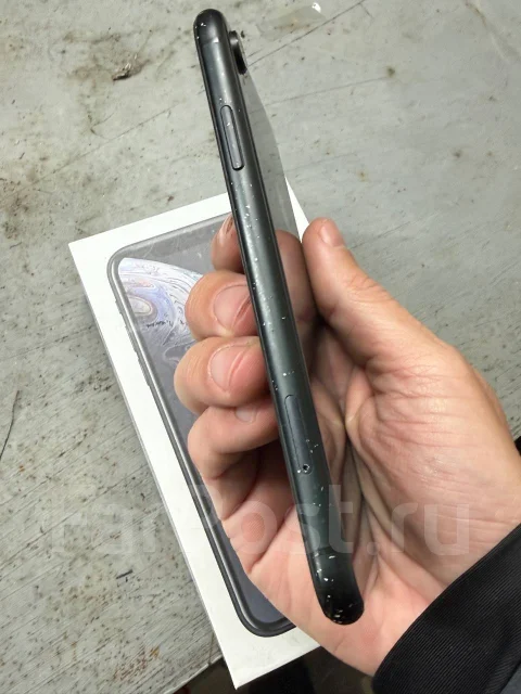Apple iPhone Xr. �/�, 64 ��, ������, 3G, 4G LTE, NFC ����