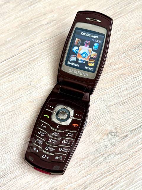 Samsung Versus. �/�, ������� ����