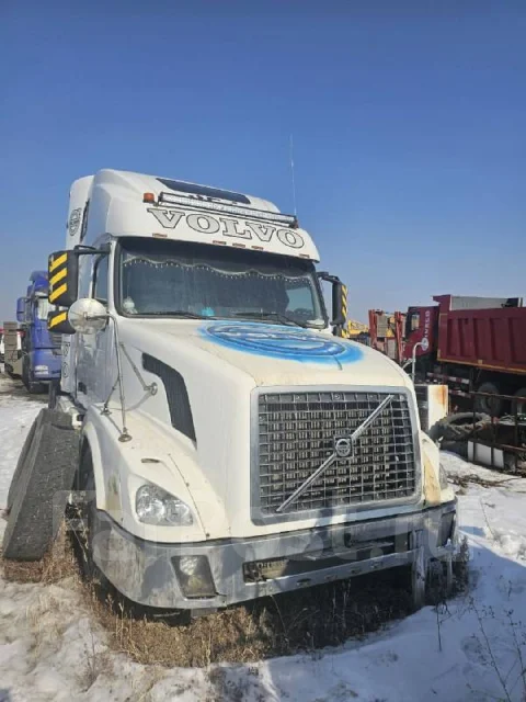 Volvo VNL Series ����