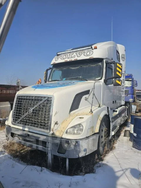 Volvo VNL Series ����