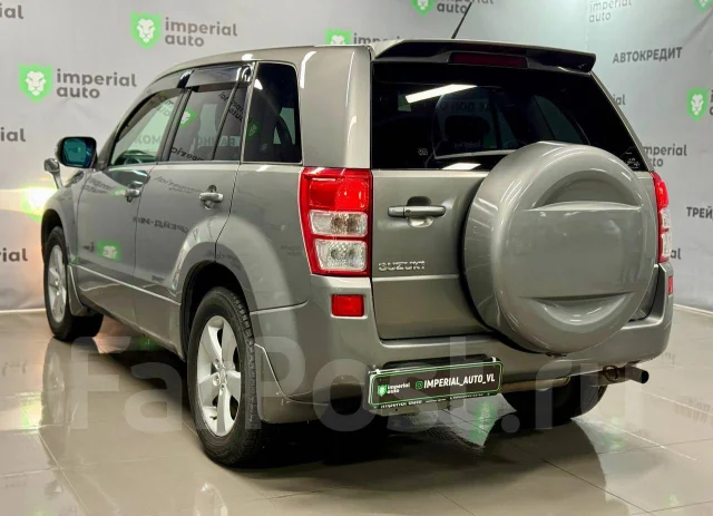 Suzuki Escudo. �������, 4wd, 2.4 (166��.�.), ������, 160 000����. �� ����