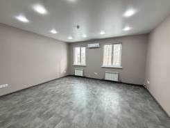 ������ ����� ����� �������, ������ 24/7. 24,6���.��., ����� ���������-������� 1, �-� ��������������, 3/3 ���� ����