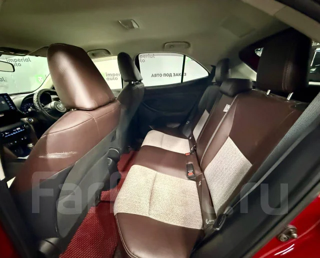 Toyota Yaris. �������, ��������, 1.5 (120��.�.), ������, 37 600����. �� ����