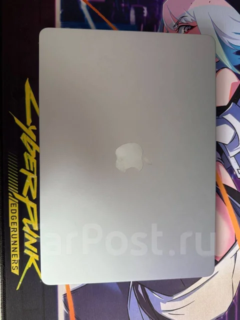 Apple MacBook. 13.6", 4����, ��� 16 ��, ���� 512���, WiFi: 1, Bluetooth: 1, ����������� �� 16��. ����